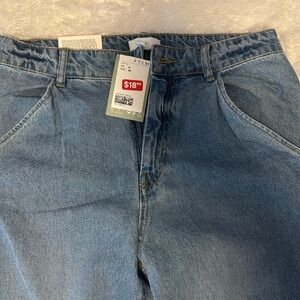 H&M wide leg high waist carpenter jeans.